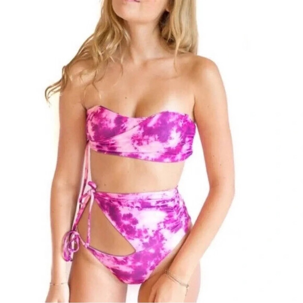 Beach bunny bikini